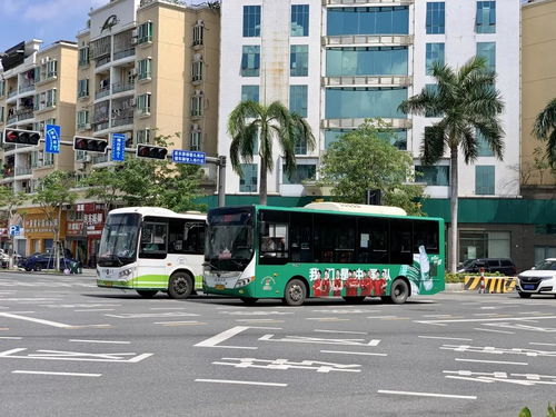 公交車廣告 vs 地鐵廣告 城市交通媒介的差異化解讀